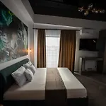 Guest house Amaze *