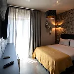 Guest house Amaze