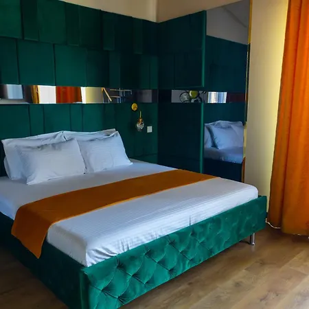 Guest house Amaze *