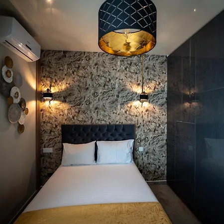Guest house Amaze *