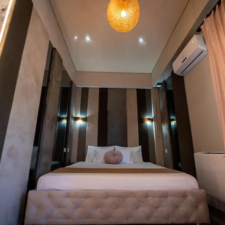 Amaze Guest house *